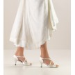 Nueva Epoca Mable bruidsschoenen met suede zool voor binnenlocatie wit satijn hoge kwaliteit Nueva Epoca Mable bruidsschoenen met suede zool voor binnenlocatie wit satijn hoge kwaliteit